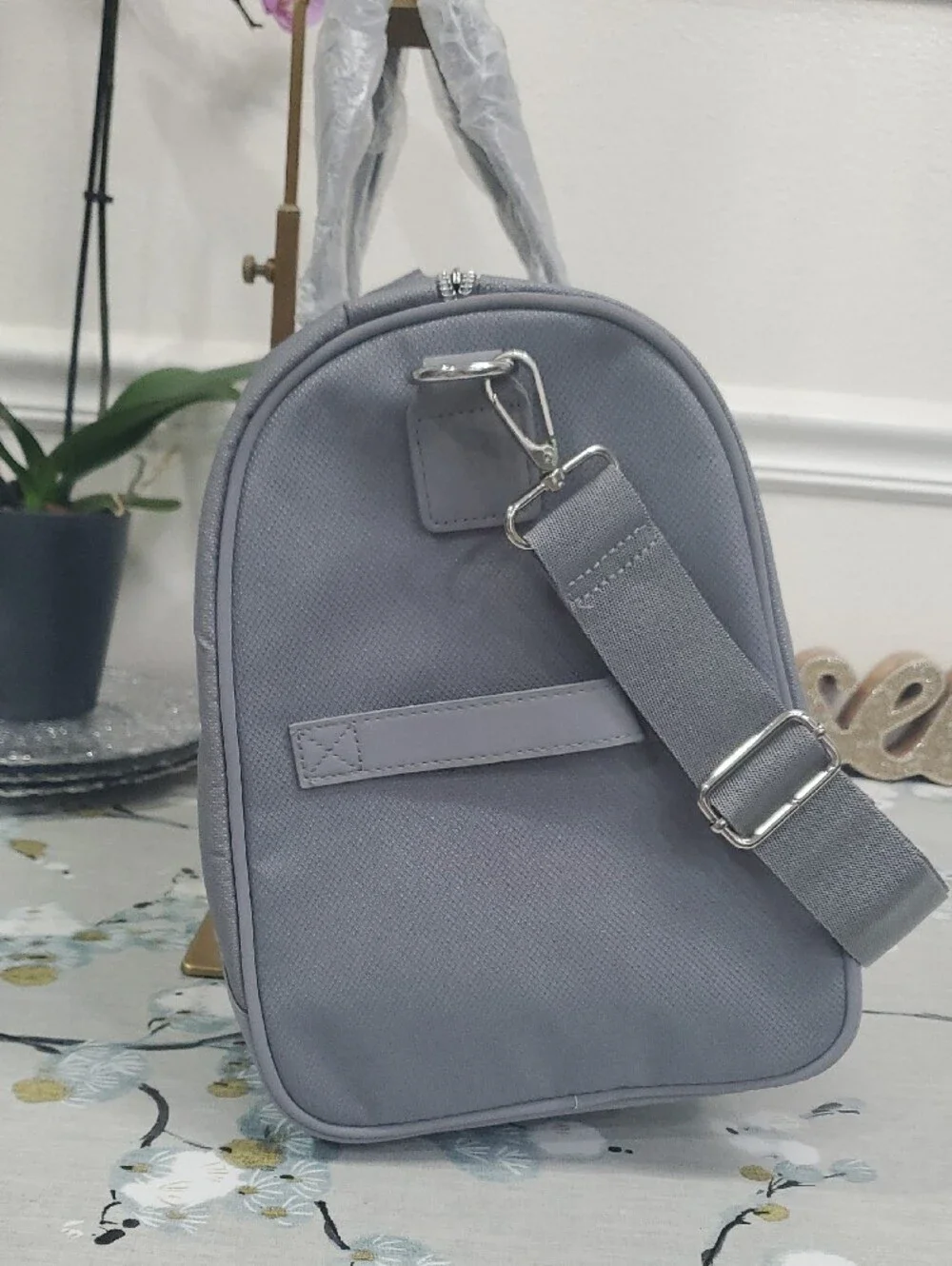 NEW Giorgio Armani Holdall, Gym, Travel, Weekend Grey Bag